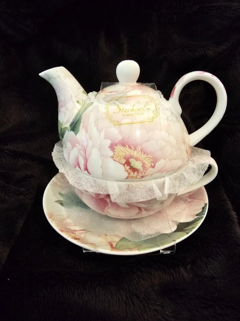 Stechcol Gracie Bone China Teapot "Tea for One" Set -- Lid, Cup & Saucer NWT